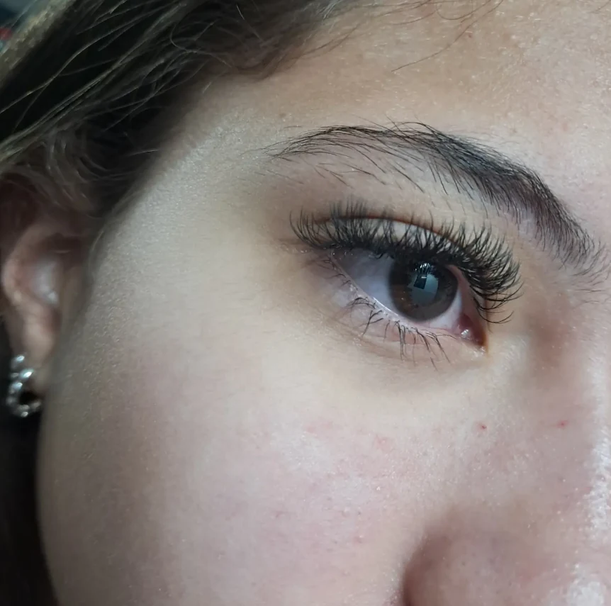 Detalhe do olhar em resultado enviado por Karine Bueno
